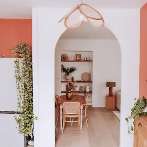 https://la-parenthse-voironnaise-charmant-petit-appart.hotels-rhonealpes.com
