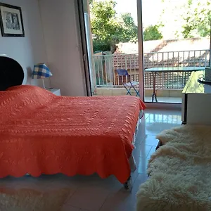 https://appartement-au-calme-menton.fr-provencehotel.com